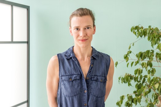 Body_Essential_NLD_1_x